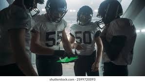 大联盟官方宣布永久退役杰基·罗宾逊的 42 号球衣，全联盟仅剩李维拉身披此号