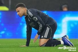 雷迪克：我们稳住了对手反扑的势头，面对不利判罚处理得当