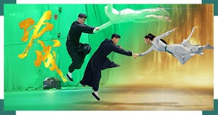 怀特30分钟内砍30+7+9+5三分，绿军队史首人